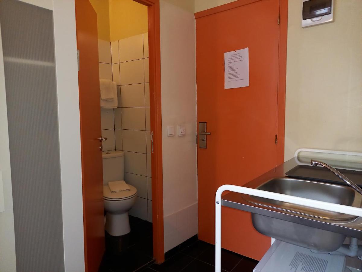 Lisbon Budget Inn Exteriör bild